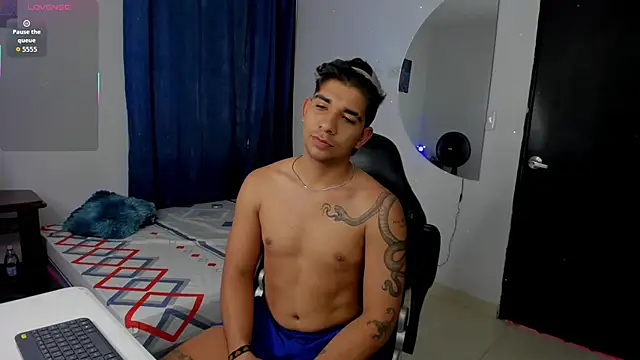 valentino santoss online show from October 2025 02:36:01 PM