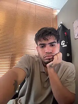 Snapshot of jaden_98_ chatting on December 2025 09:00:02 PM jaden 98 online show from December 2025 09:00:02 PM