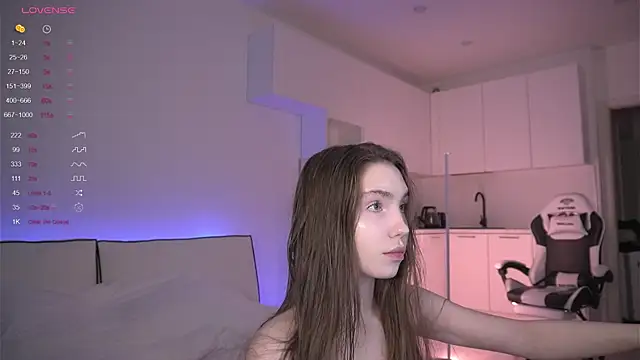 haileyishere online show from April 2026 07:47:02 PM