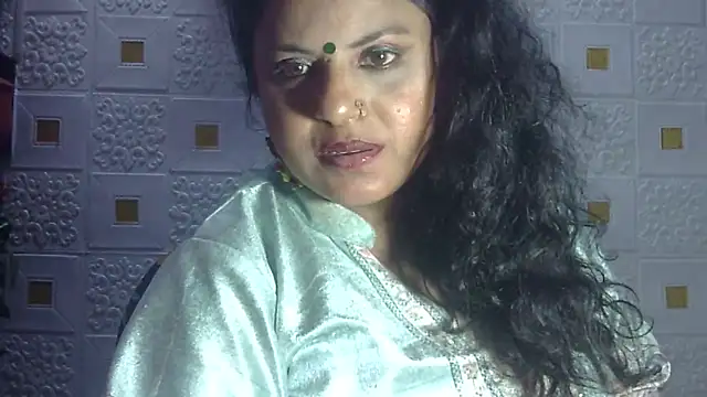 Snapshot of Sexy_komolika chatting on January 2025 06:37:02 PM Sexy komolika online show from January 2025 06:37:02 PM