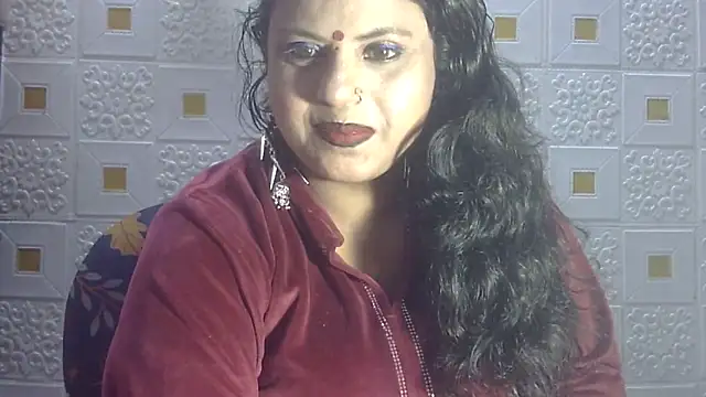 Snapshot of Sexy_komolika chatting on January 2025 03:46:01 PM Sexy komolika online show from January 2025 03:46:01 PM