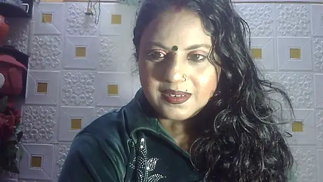 Snapshot of Sexy_komolika chatting on January 2025 10:42:01 AM Sexy komolika online show from January 2025 10:42:01 AM