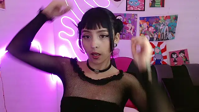 Kind Scarlett online show from February 2025 11:04:01 PM