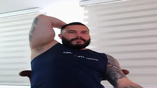 alexandergranda71 online show from February 2025 04:04:01 PM