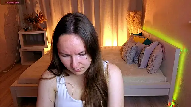 Little doll meow online show from October 2025 02:50:02 AM