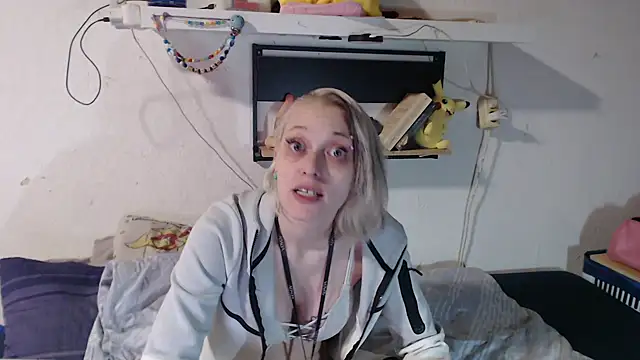 Snapshot of Harleyhot13061 chatting on January 2025 08:07:02 PM Harleyhot13061 online show from January 2025 08:07:02 PM