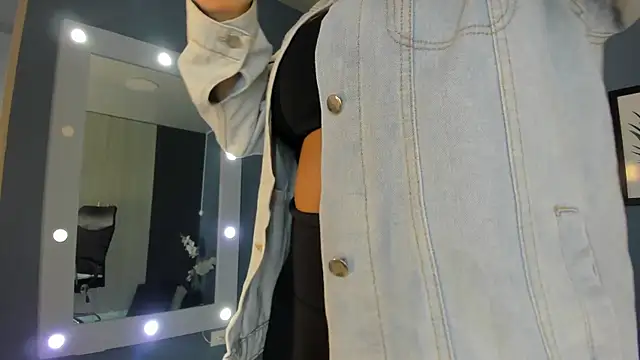 PaulinaDuarte online show from April 2026 11:49:01 AM