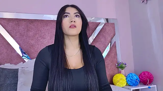 PaulinaDuarte online show from June 2026 12:10:01 PM