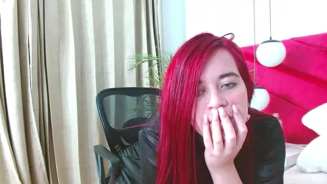 Sophie ponce online show from May 2026 12:24:01 PM