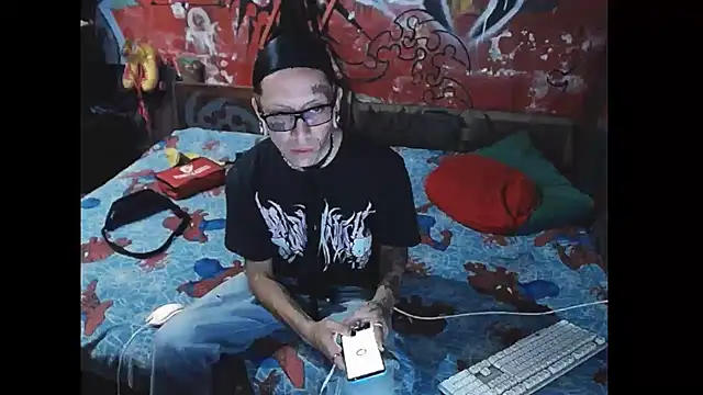 Snapshot of deivid_estrada chatting on February 2025 03:49:02 PM deivid estrada online show from February 2025 03:49:02 PM