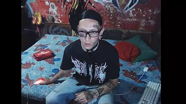 Snapshot of deivid_estrada chatting on February 2025 07:25:01 PM deivid estrada online show from February 2025 07:25:01 PM