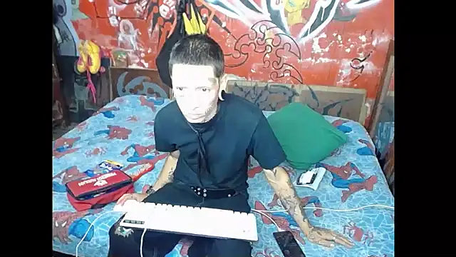 Snapshot of deivid_estrada chatting on February 2025 04:04:01 PM deivid estrada online show from February 2025 04:04:01 PM