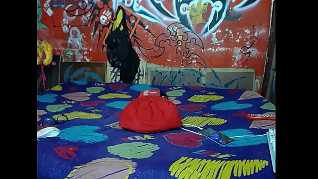 Snapshot of deivid_estrada chatting on February 2025 07:04:02 PM deivid estrada online show from February 2025 07:04:02 PM