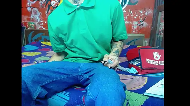 Snapshot of deivid_estrada chatting on March 2025 03:58:02 PM deivid estrada online show from March 2025 03:58:02 PM