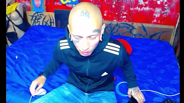 Snapshot of deivid_estrada chatting on September 2025 04:42:02 PM deivid estrada online show from September 2025 04:42:02 PM