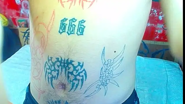 Snapshot of deivid_estrada chatting on November 2025 04:05:01 PM deivid estrada online show from November 2025 04:05:01 PM