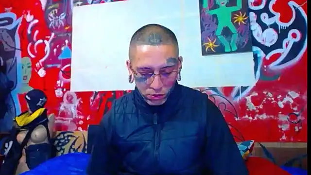 Snapshot of deivid_estrada chatting on February 2026 04:35:01 PM deivid estrada online show from February 2026 04:35:01 PM