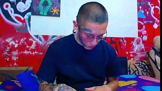 Snapshot of deivid_estrada chatting on February 2026 04:49:02 PM deivid estrada online show from February 2026 04:49:02 PM