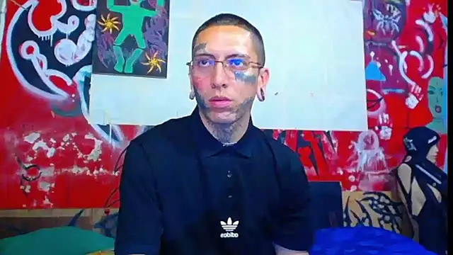 Snapshot of deivid_estrada chatting on February 2026 04:04:01 PM deivid estrada online show from February 2026 04:04:01 PM