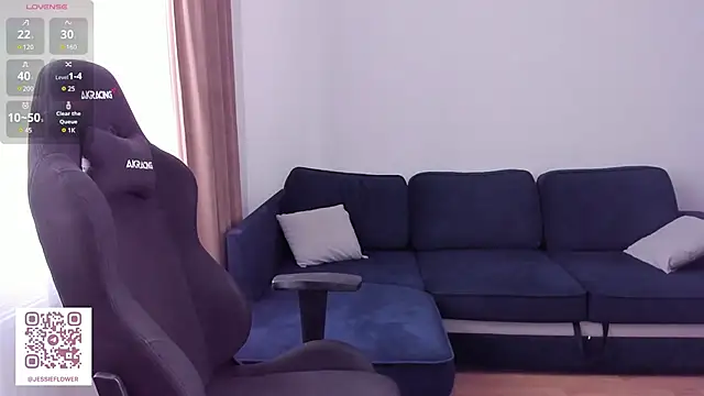 Snapshot of JessieFlower chatting on December 2024 07:25:02 AM JessieFlower online show from December 2024 07:25:02 AM