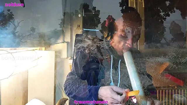 Snapshot of BongChannel chatting on January 2025 03:37:01 AM BongChannel online show from January 2025 03:37:01 AM