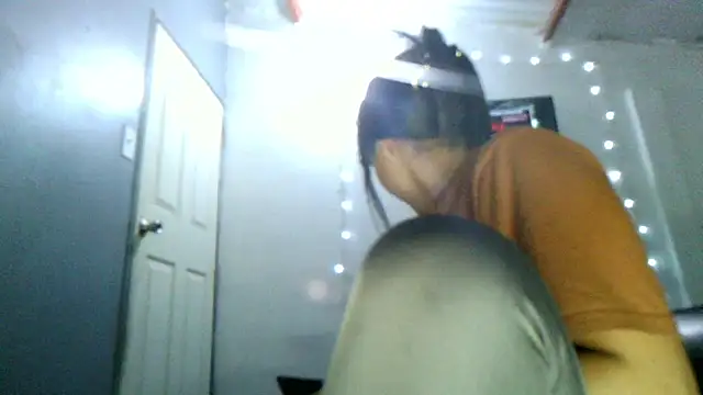 linzeysmith4 online show from March 2026 03:46:02 AM