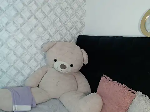 Emma-Wilson online show from January 2026 05:12:01 AM