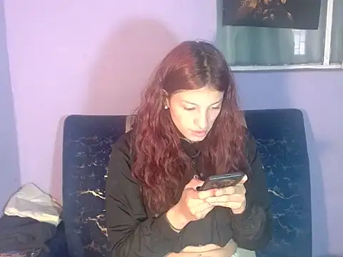 Emma-Wilson online show from August 2026 06:22:01 PM