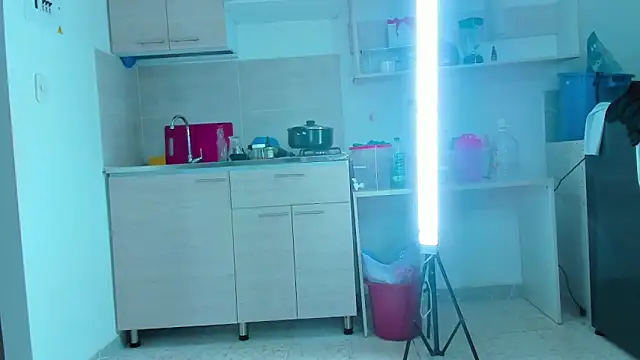 angi sousa2 online show from February 2025 01:55:01 AM