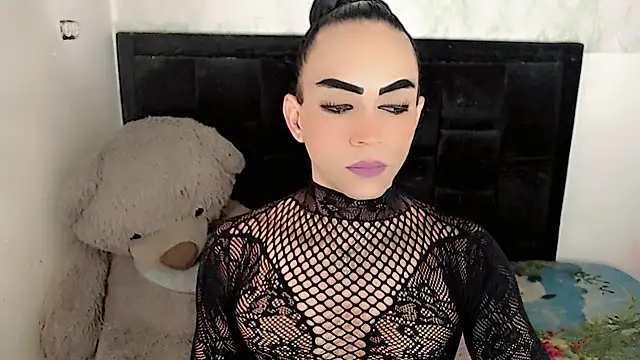 Michell Queen online show from February 2026 02:10:02 AM