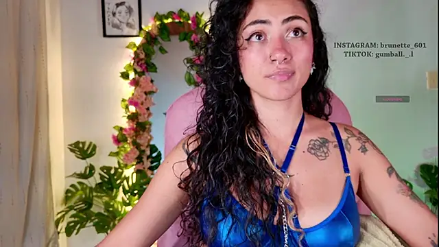 paula brunette online show from April 2026 03:50:02 AM