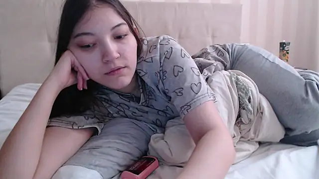 AlisaDevis online show from February 2026 07:09:02 AM