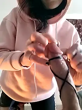 freyamoret online show from February 2025 11:10:01 AM