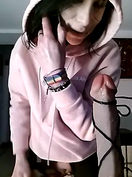 freyamoret online show from March 2025 05:42:01 AM