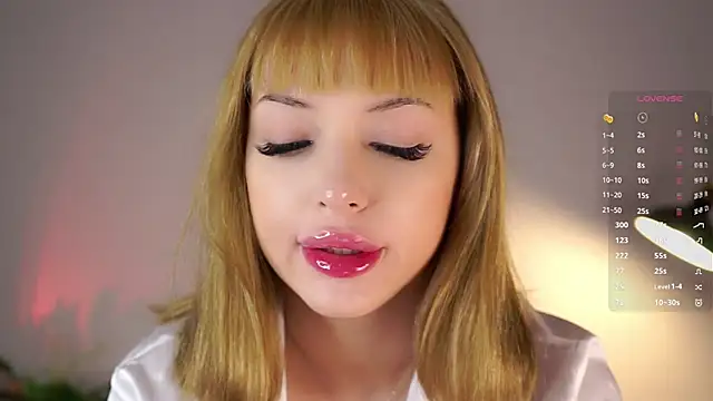 KateDolphin online show from September 2025 06:11:02 PM