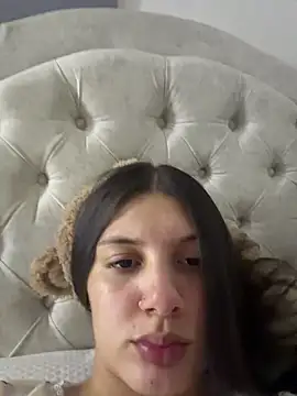 Snapshot of EmilyS__ chatting on February 2026 04:30:01 AM EmilyS online show from February 2026 04:30:01 AM