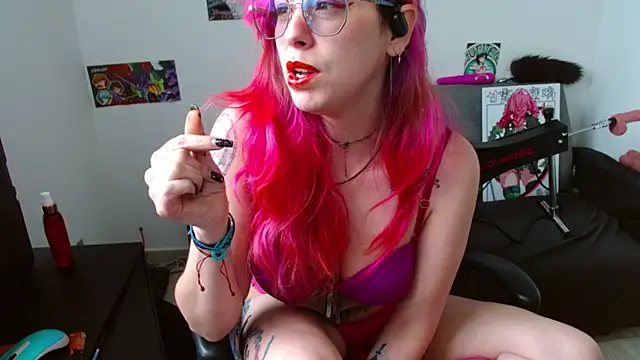 natasha laulau online show from April 2026 05:33:01 PM