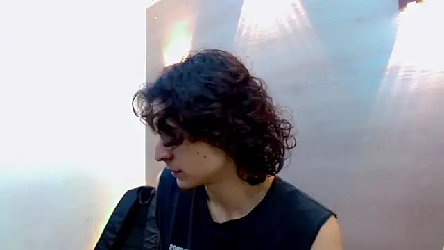 Sr BonnyEthan online show from October 2025 01:42:02 PM