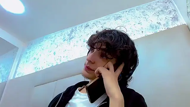 Sr BonnyEthan online show from February 2026 01:01:02 PM