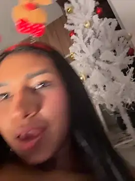 Snapshot of Barbiebrunette_ chatting on December 2025 07:24:01 AM Barbiebrunette online show from December 2025 07:24:01 AM