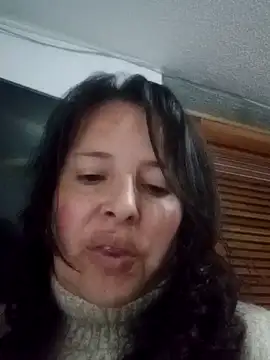 Snapshot of honeyhot_paty chatting on December 2024 09:15:02 PM honeyhot paty online show from December 2024 09:15:02 PM