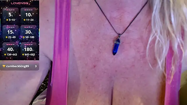 JennaDeluxe online show from October 2025 07:15:02 PM