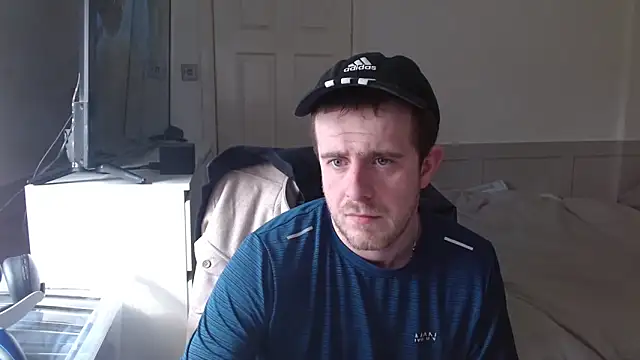 maxy49 online show from March 2026 11:03:01 AM