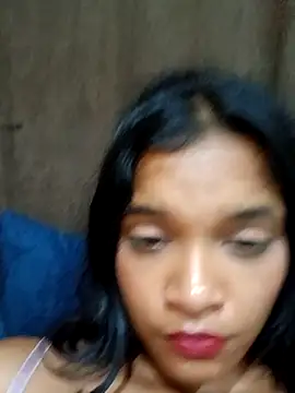 Snapshot of Indianqueen03 chatting on December 2024 10:43:02 PM Indianqueen03 online show from December 2024 10:43:02 PM
