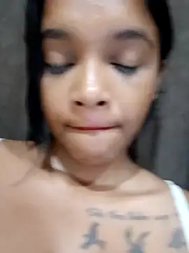 Snapshot of Indianqueen03 chatting on January 2025 05:05:01 PM Indianqueen03 online show from January 2025 05:05:01 PM
