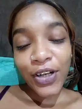 Snapshot of Indianqueen03 chatting on February 2025 09:32:02 PM Indianqueen03 online show from February 2025 09:32:02 PM