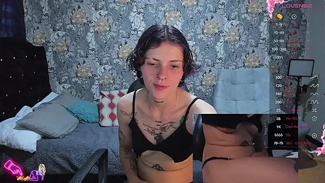 Snapshot of pretty_cristal69 chatting on July 2026 10:53:02 PM pretty cristal69 online show from July 2026 10:53:02 PM