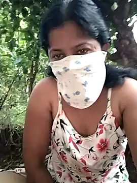 Snapshot of Sexygarl1024 chatting on December 2024 12:46:02 AM Sexygarl1024 online show from December 2024 12:46:02 AM