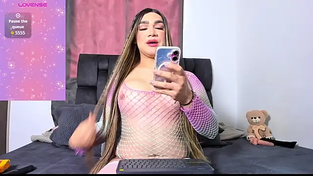Aisha-sweet13 online show from December 2025 03:39:01 PM