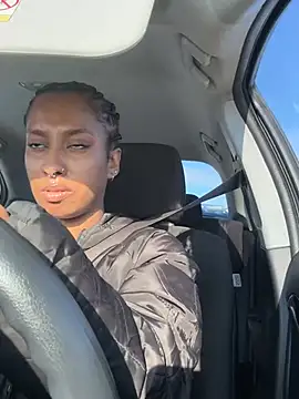 Your Paris online show from February 2025 07:16:02 PM